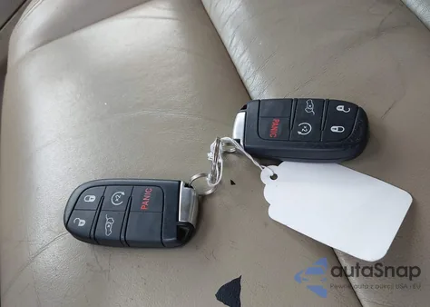 2015 Jeep Grand Cherokee Limited z USA, uszkodzony, nr VIN 1C4RJFBGXFC732967